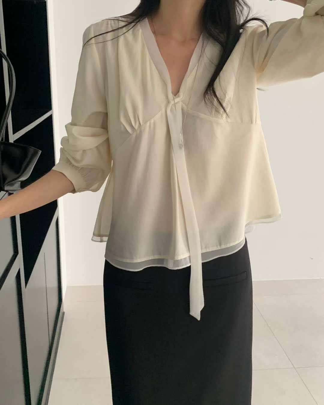 mone chiffon tie blouse-2col