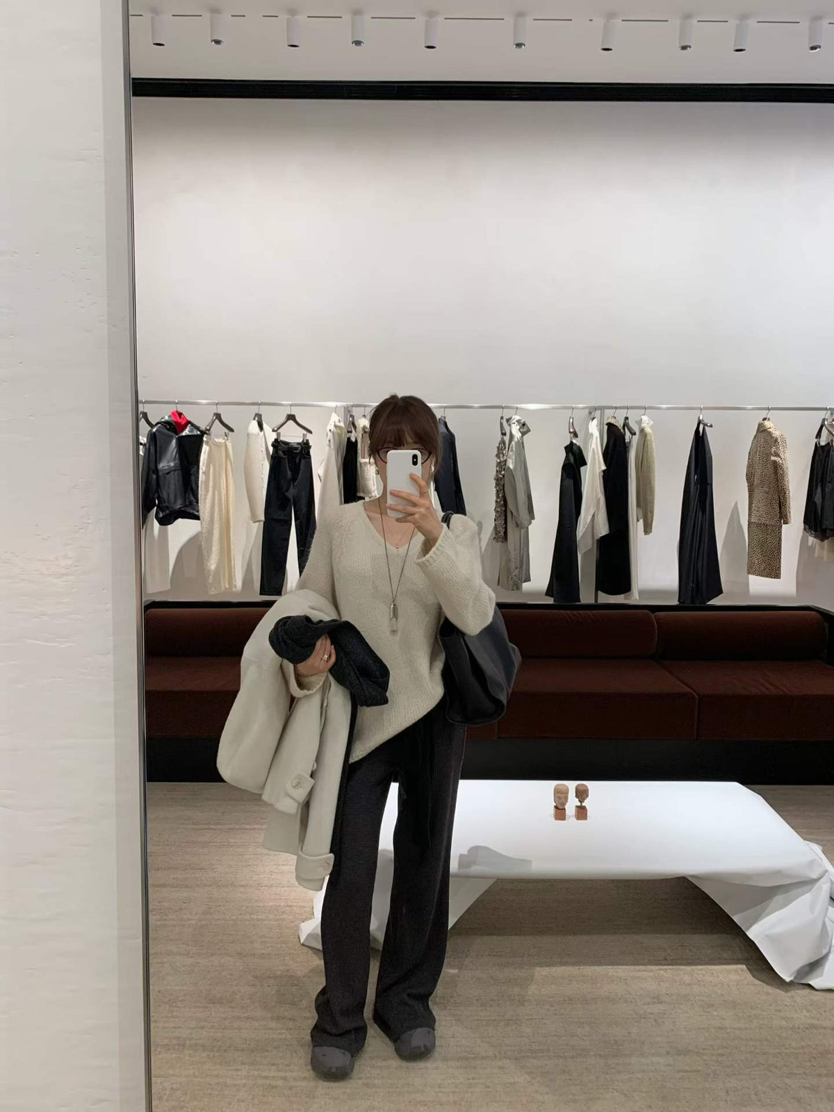 Ounce lore wool v-knit-2col