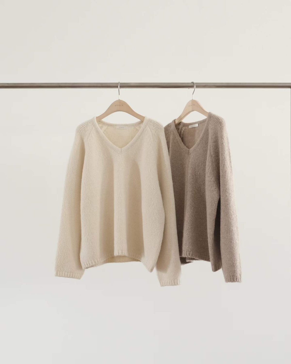 Ounce lore wool v-knit-2col