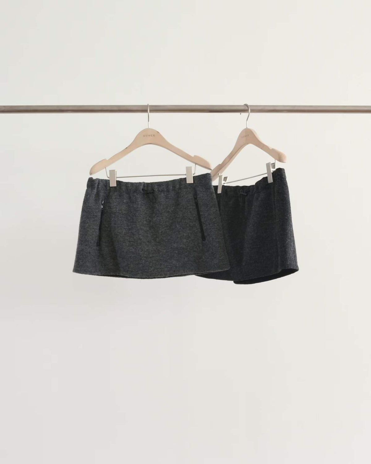Ounce wool bouclé string skirt-2col