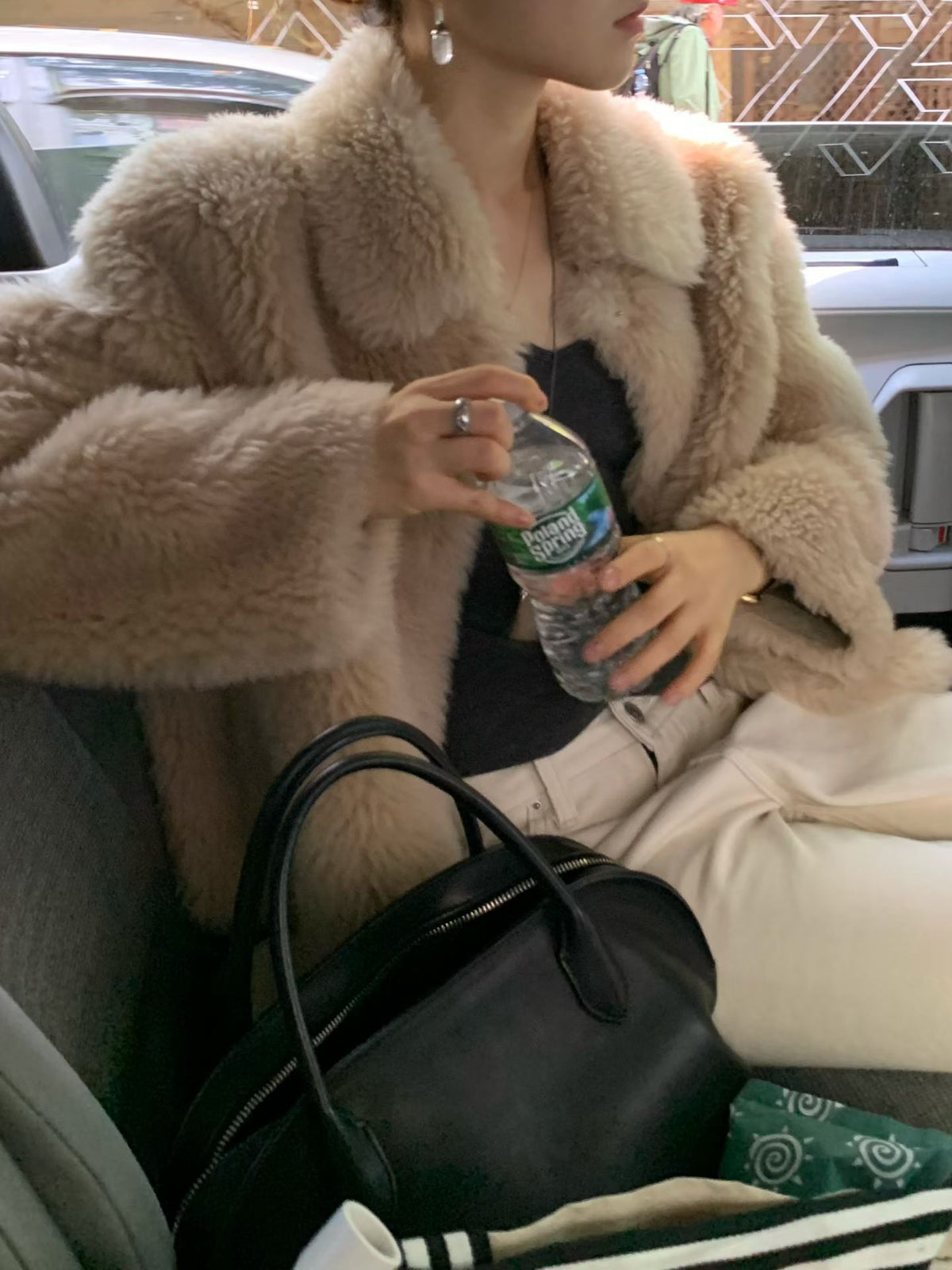 Ounce molly fur mustang