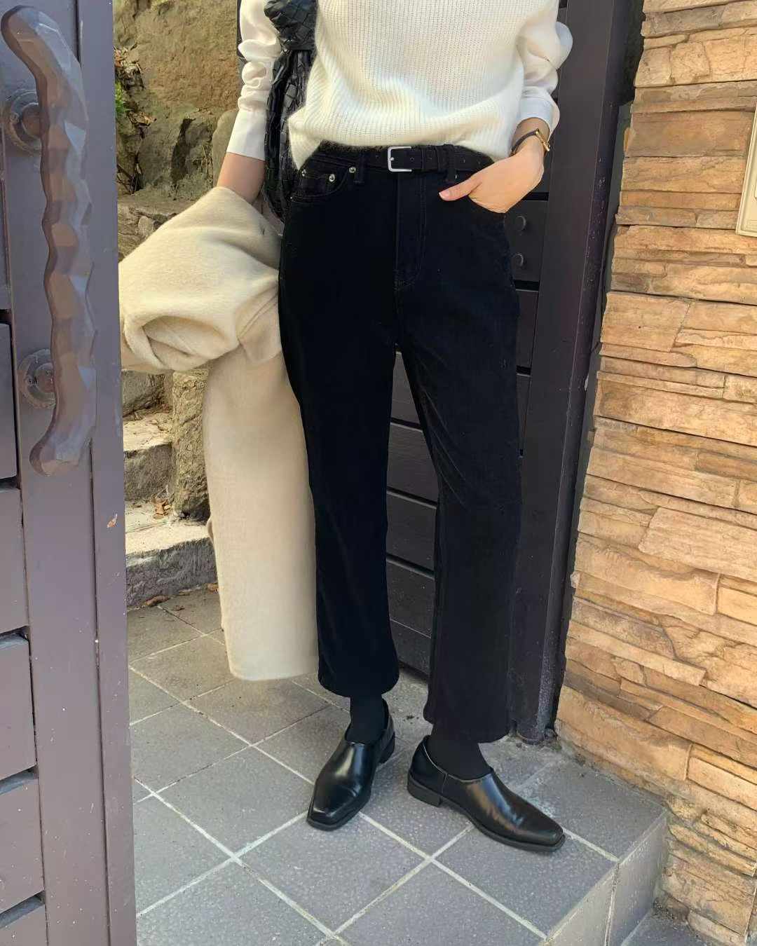 velvet capri pants