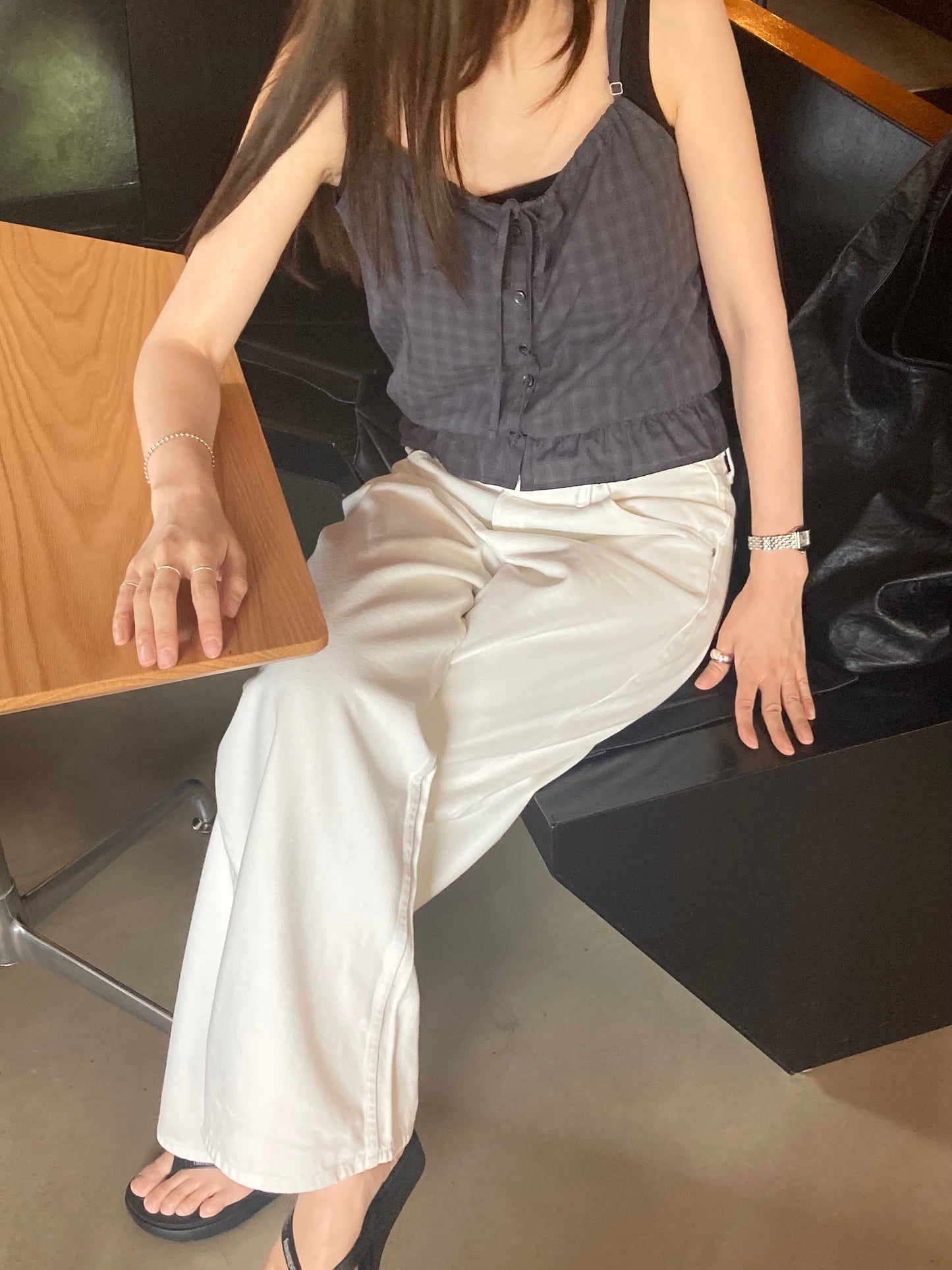 Vine's sleeveless-2col