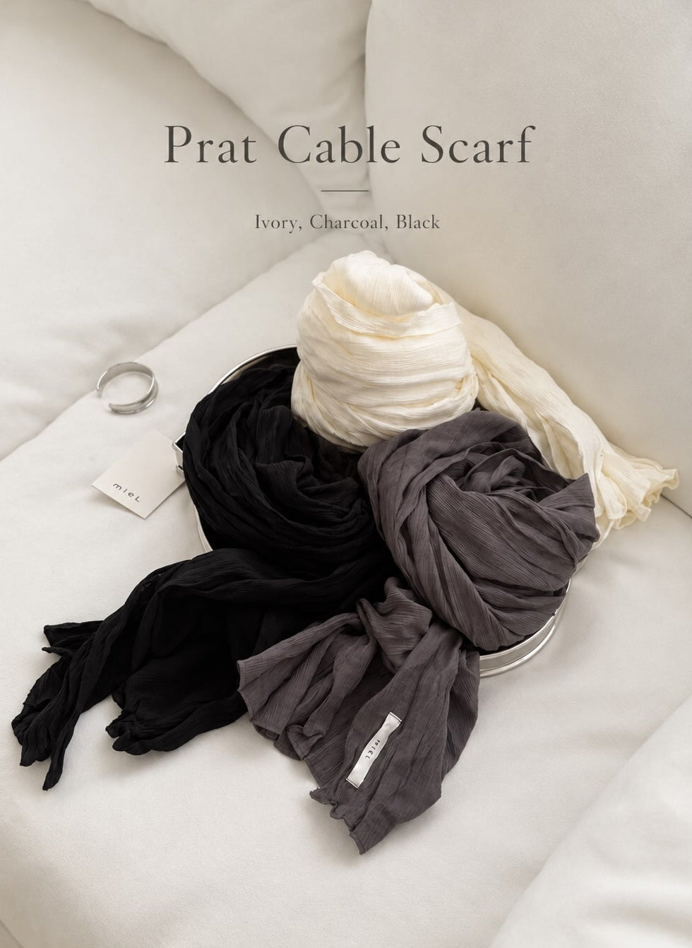 pratt twisted scarf