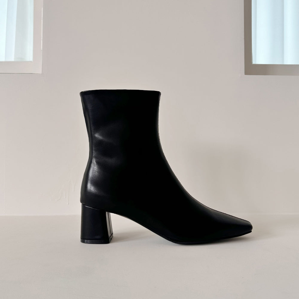 sol Ankle Boots Daily