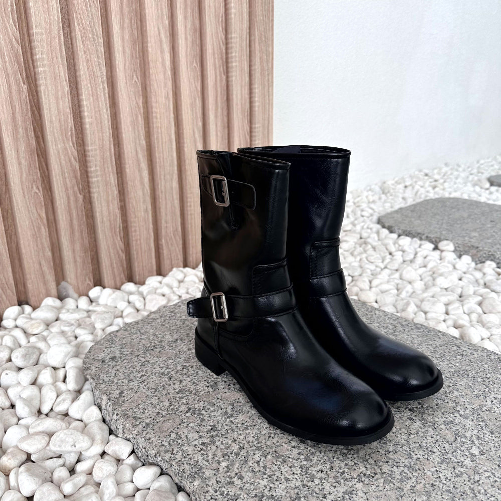 sol ankle buckle boots