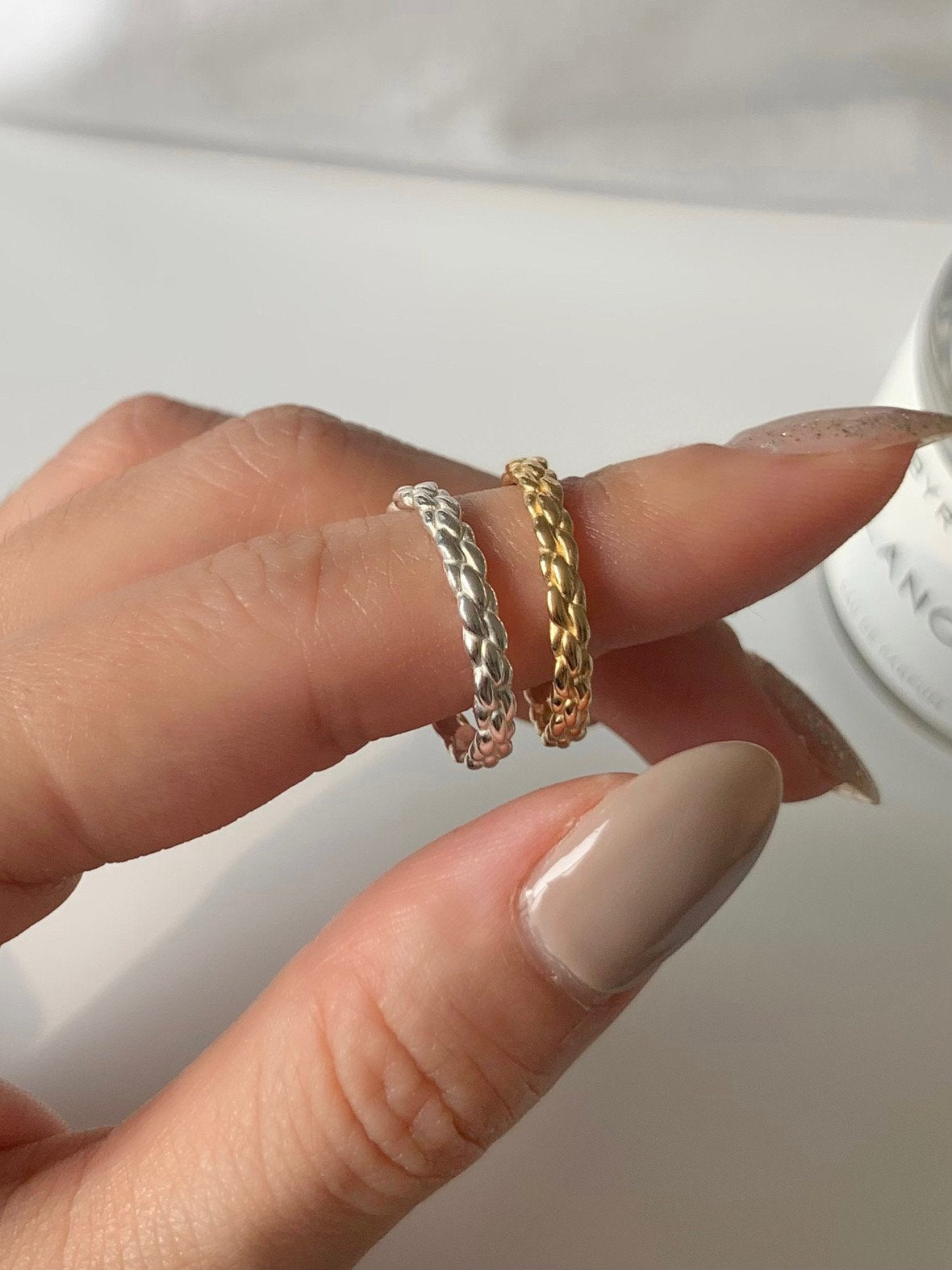 rope twisted ring