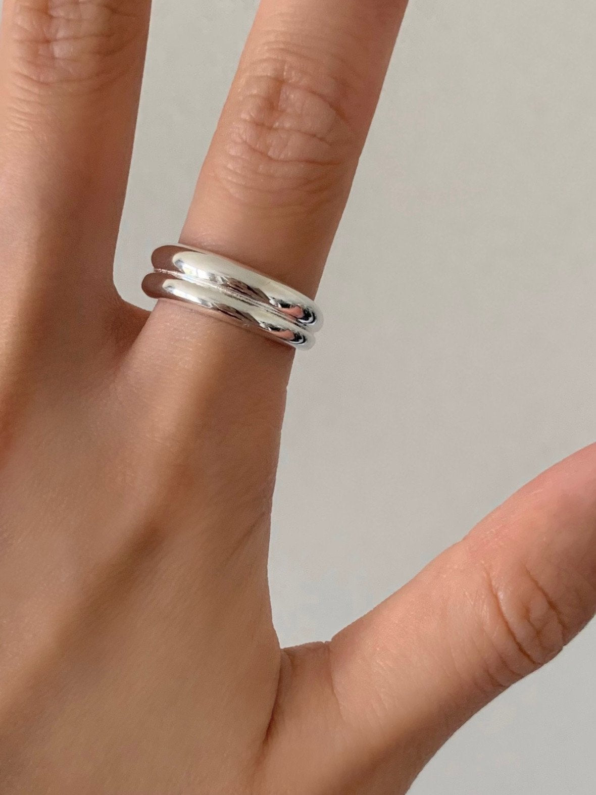 two-line bold ring