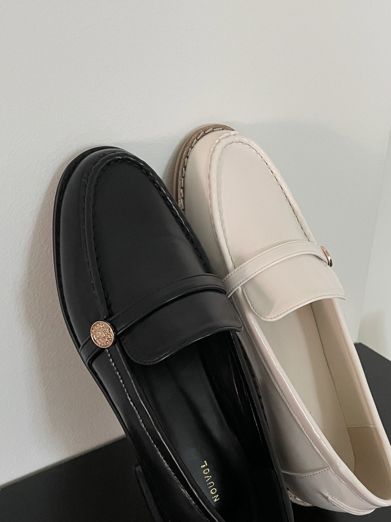 Gold point daily loafers-2col