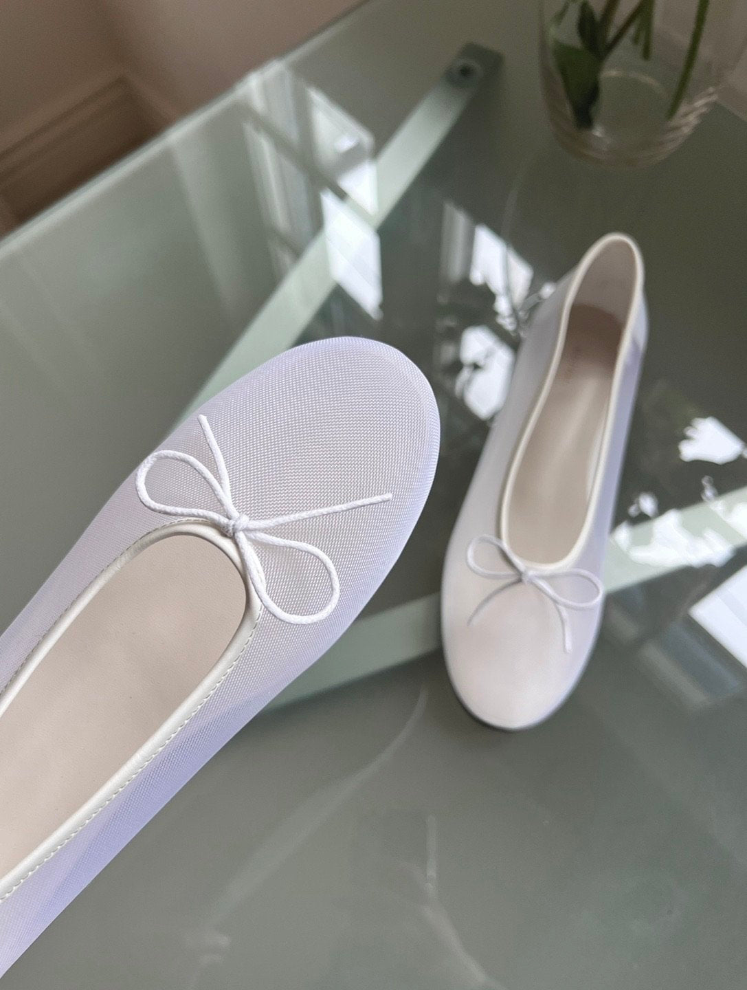 mesh speckle ribbon flat