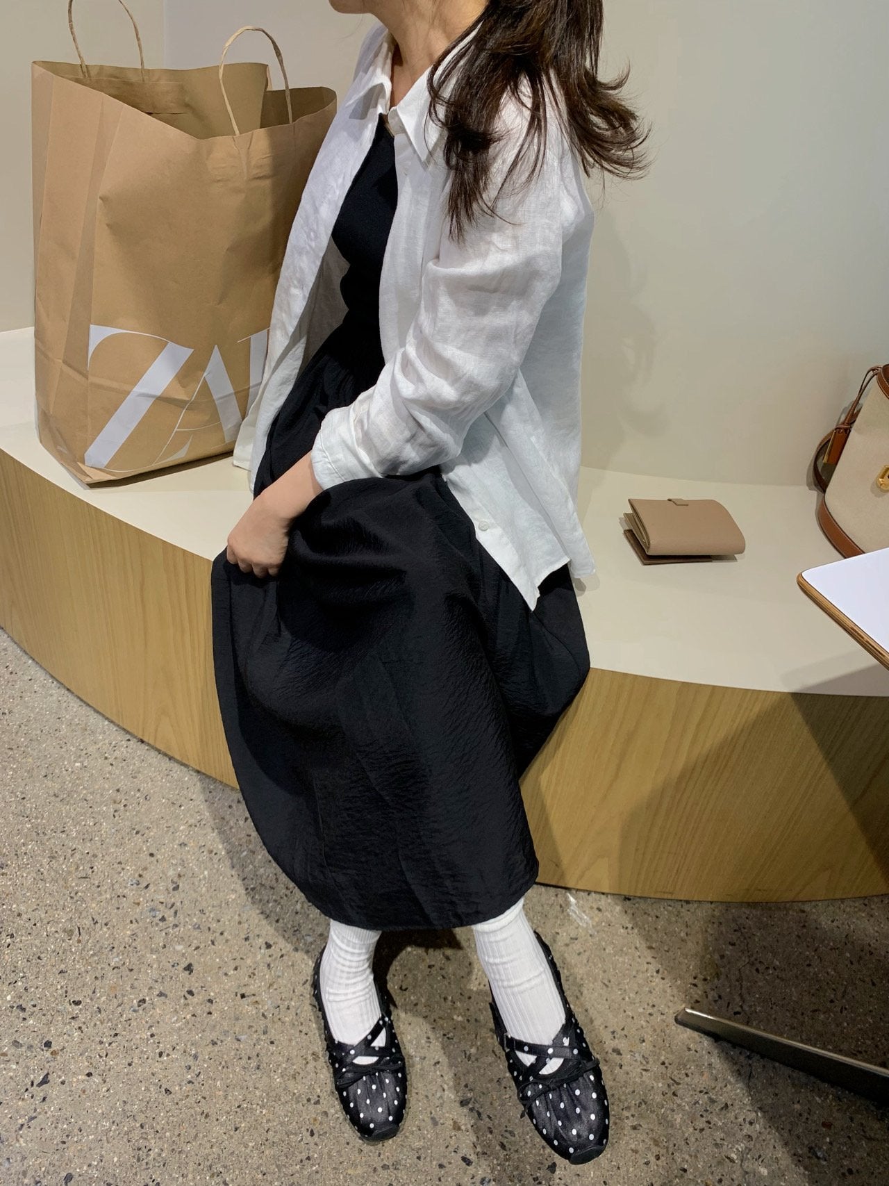 Shirring Cross Sneakers