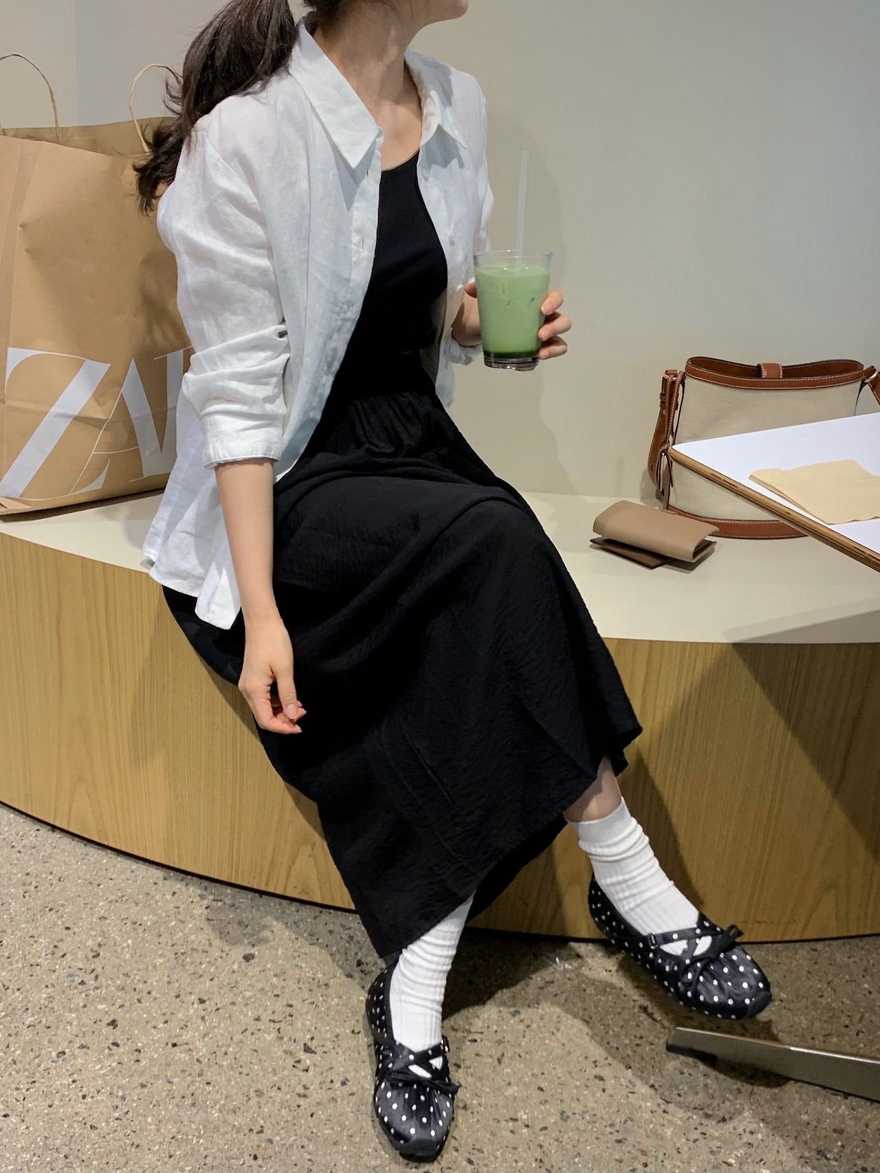Shirring Cross Sneakers