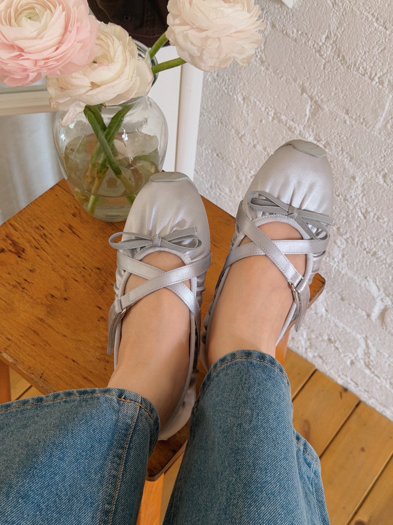 Shirring Cross Sneakers