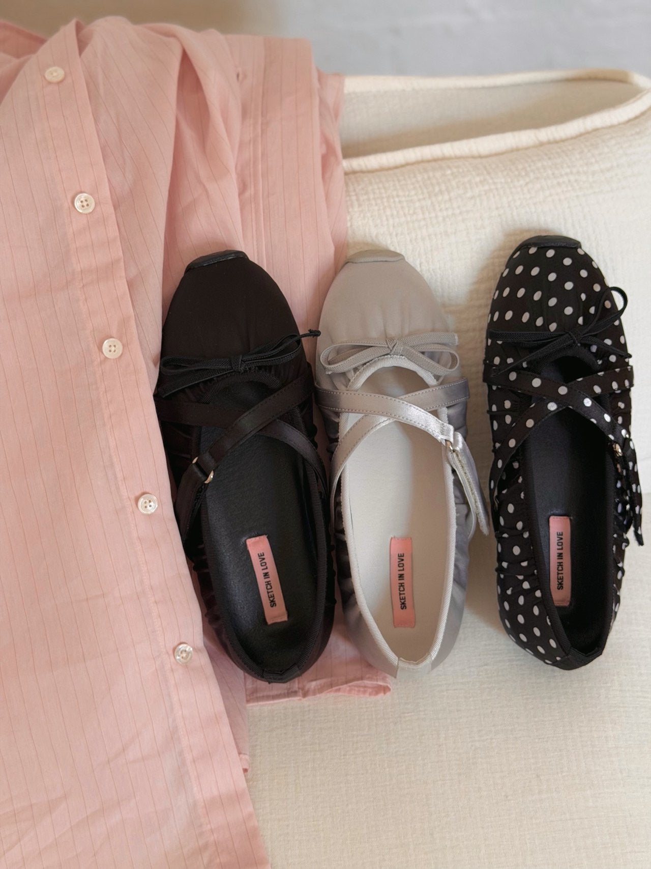 Shirring Cross Sneakers