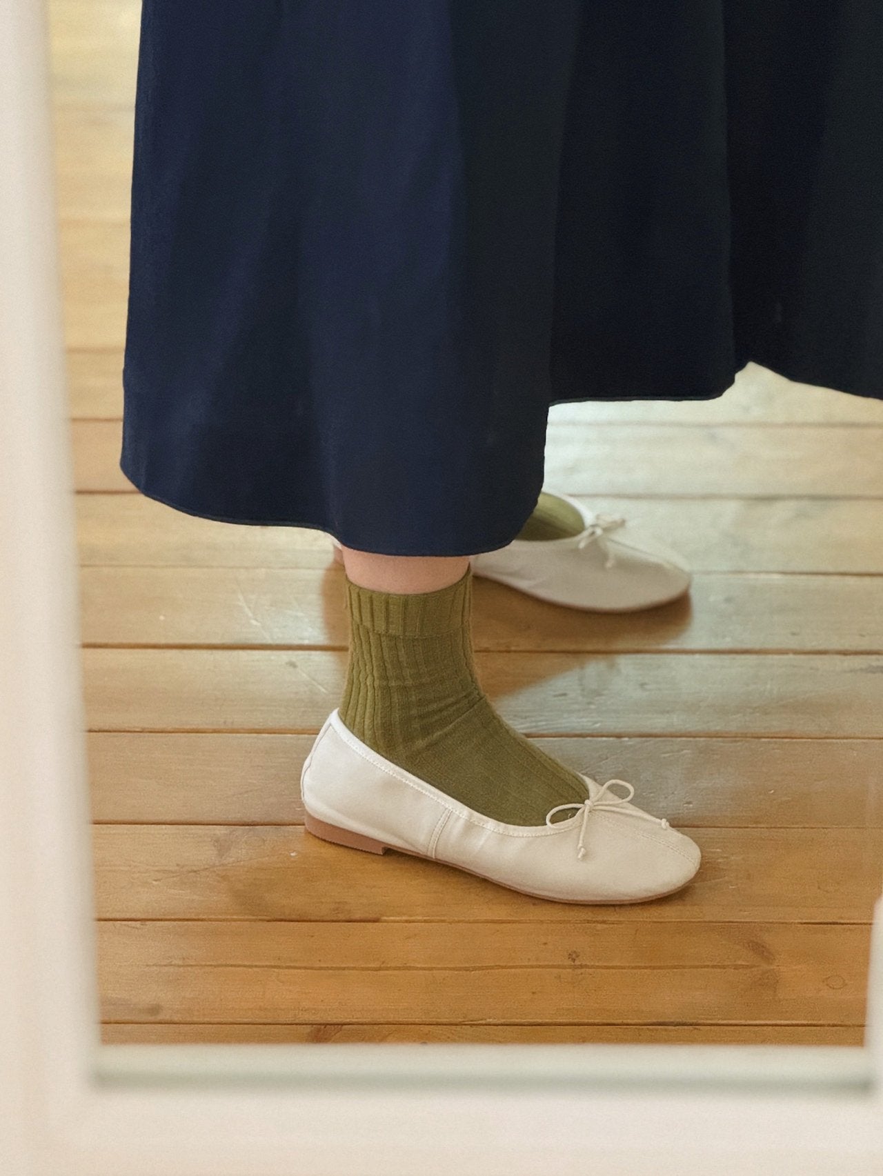 Cozy Ribbon Flat
