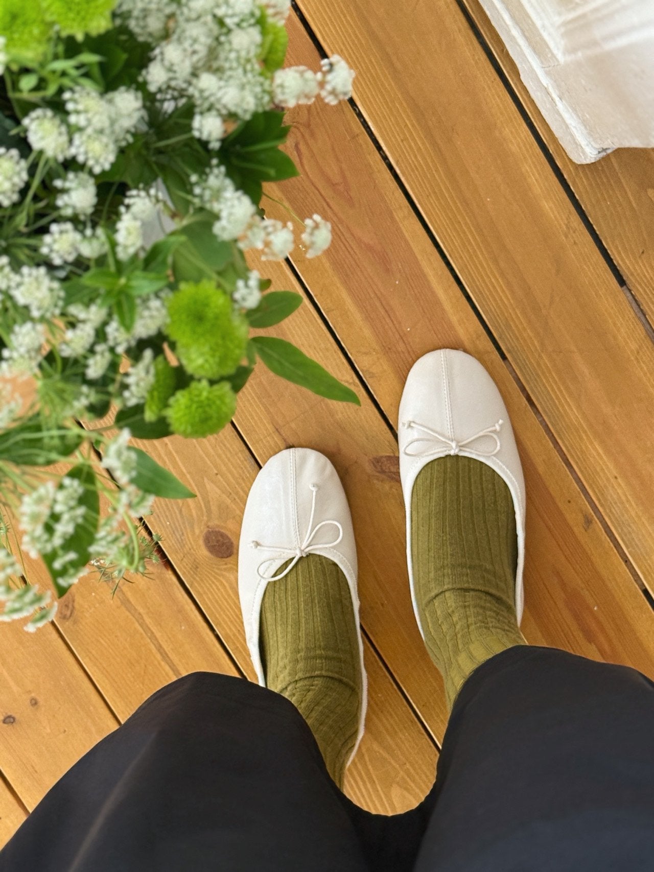 Cozy Ribbon Flat