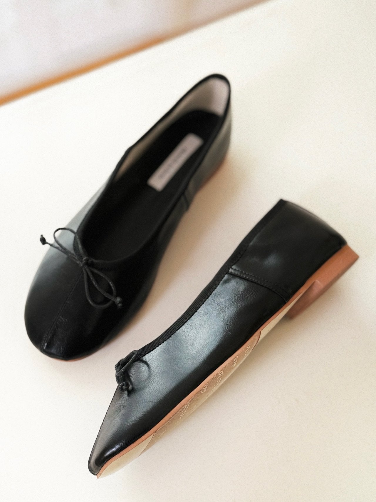 Cozy Ribbon Flat
