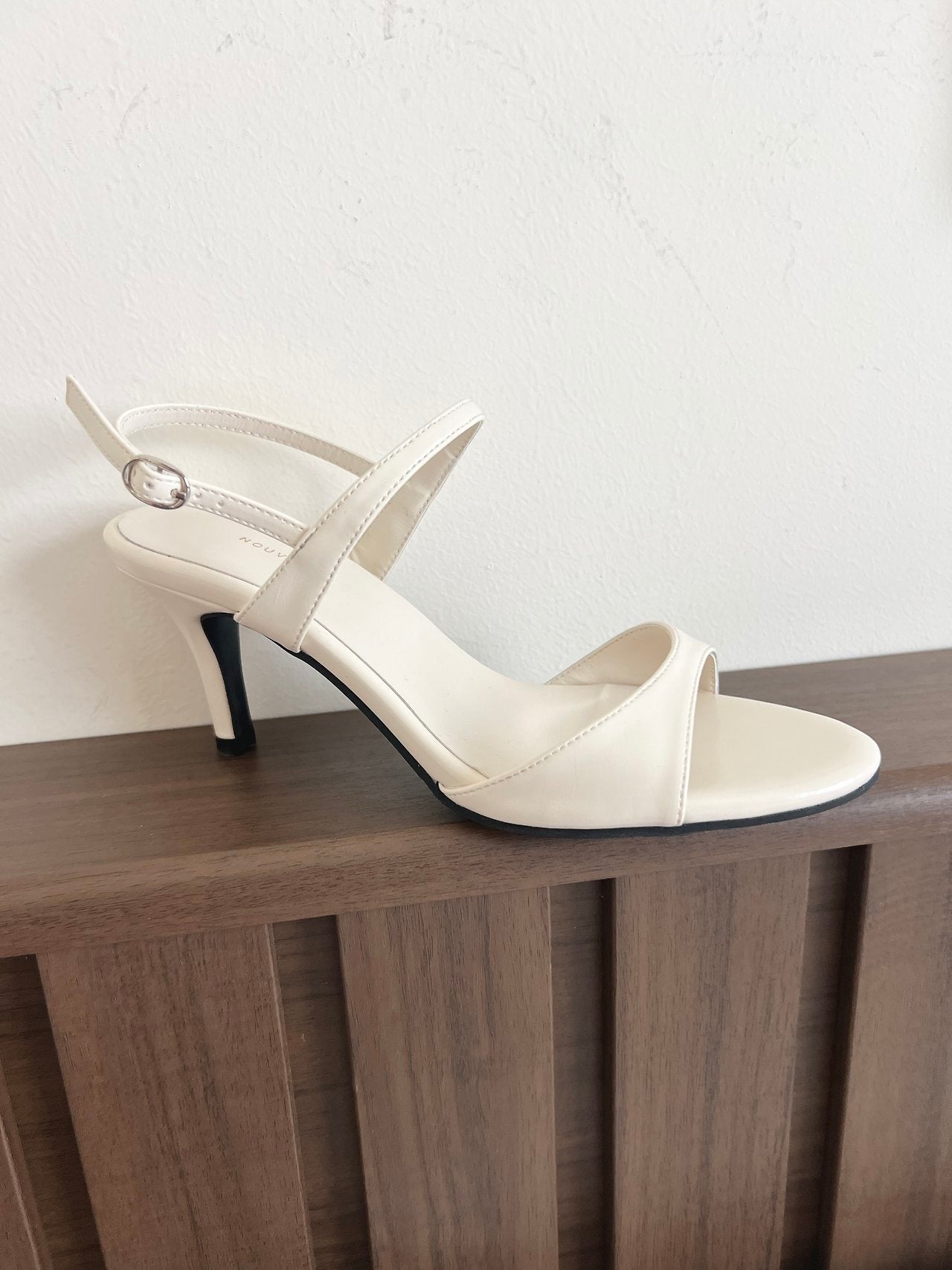 Simple 7 cm Strap Sandals