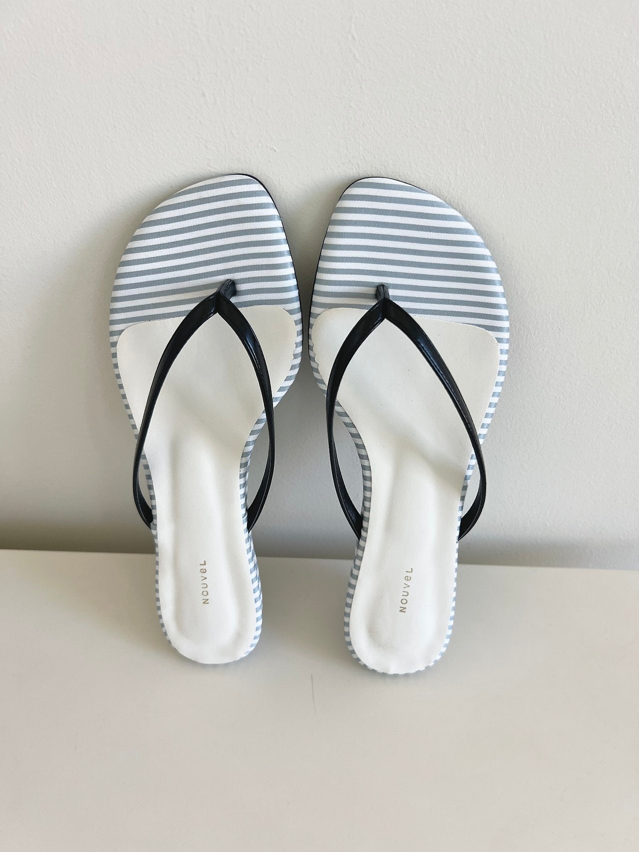 Stripe wedge slippers