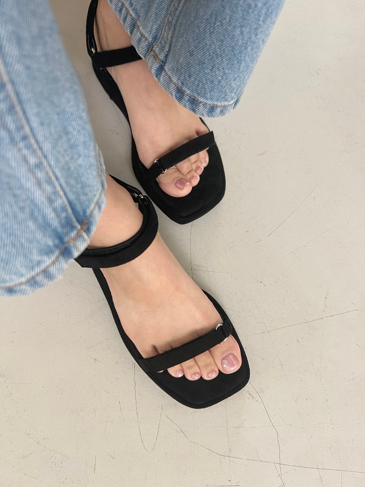 Velcro Suede 3 cm Whole Hoop Sandals