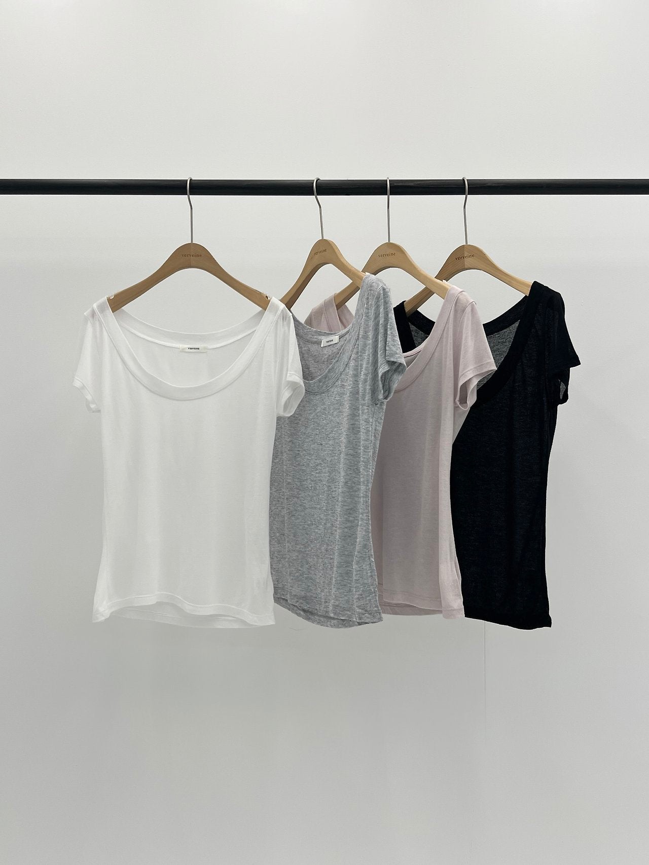 Lena Off-shoulder T-4col