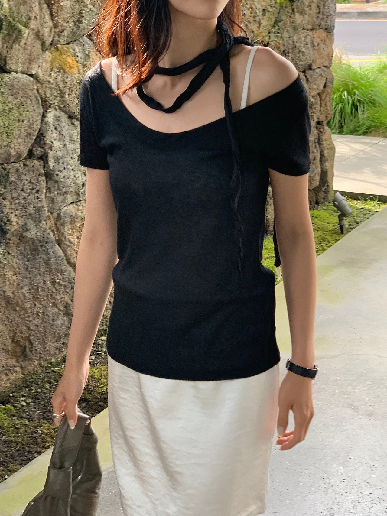 Lena Off-shoulder T-4col