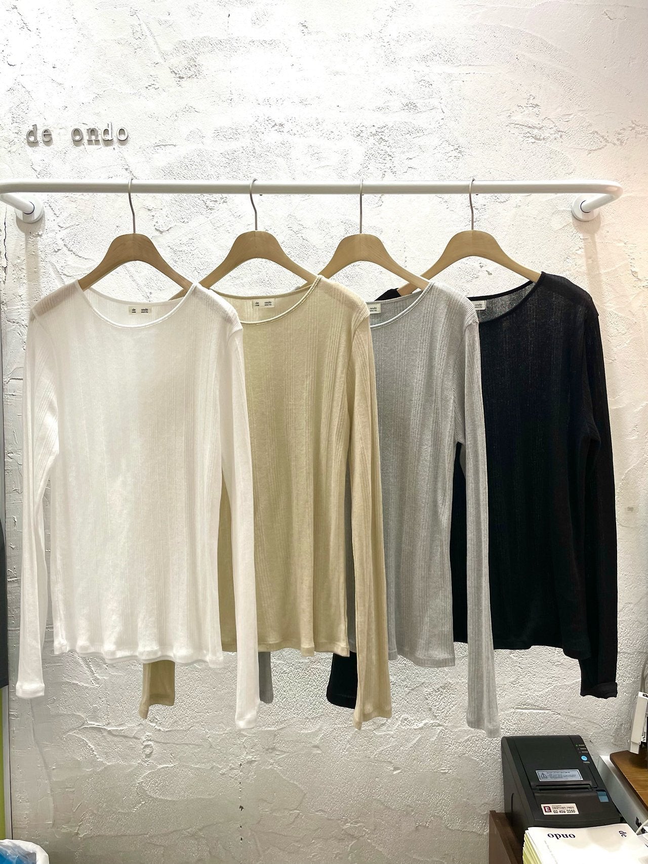 deondo Roslyn Ripple T-4col