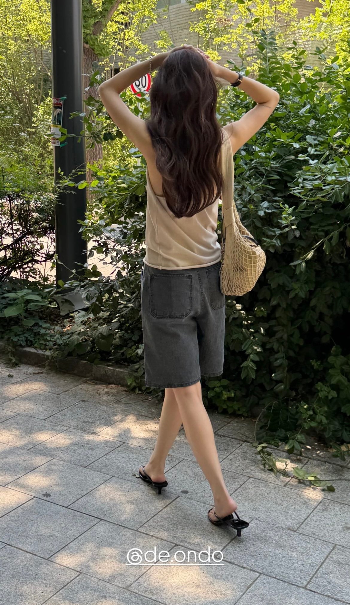 deondo herringbone short-2col