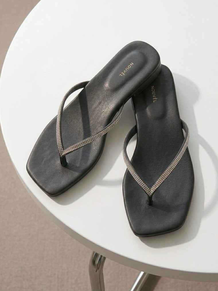 Twinkle flip slippers