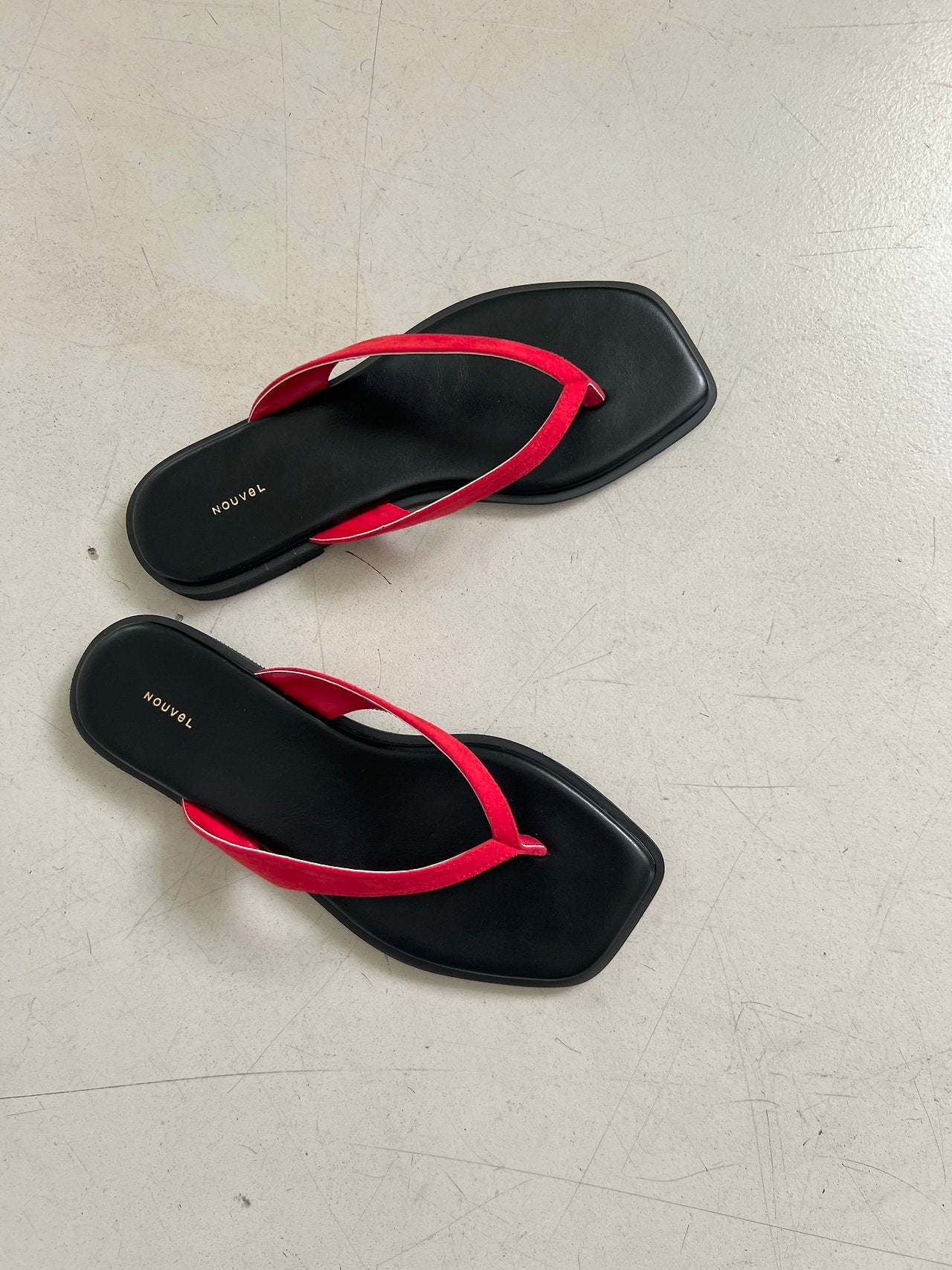 Colored flip-flops