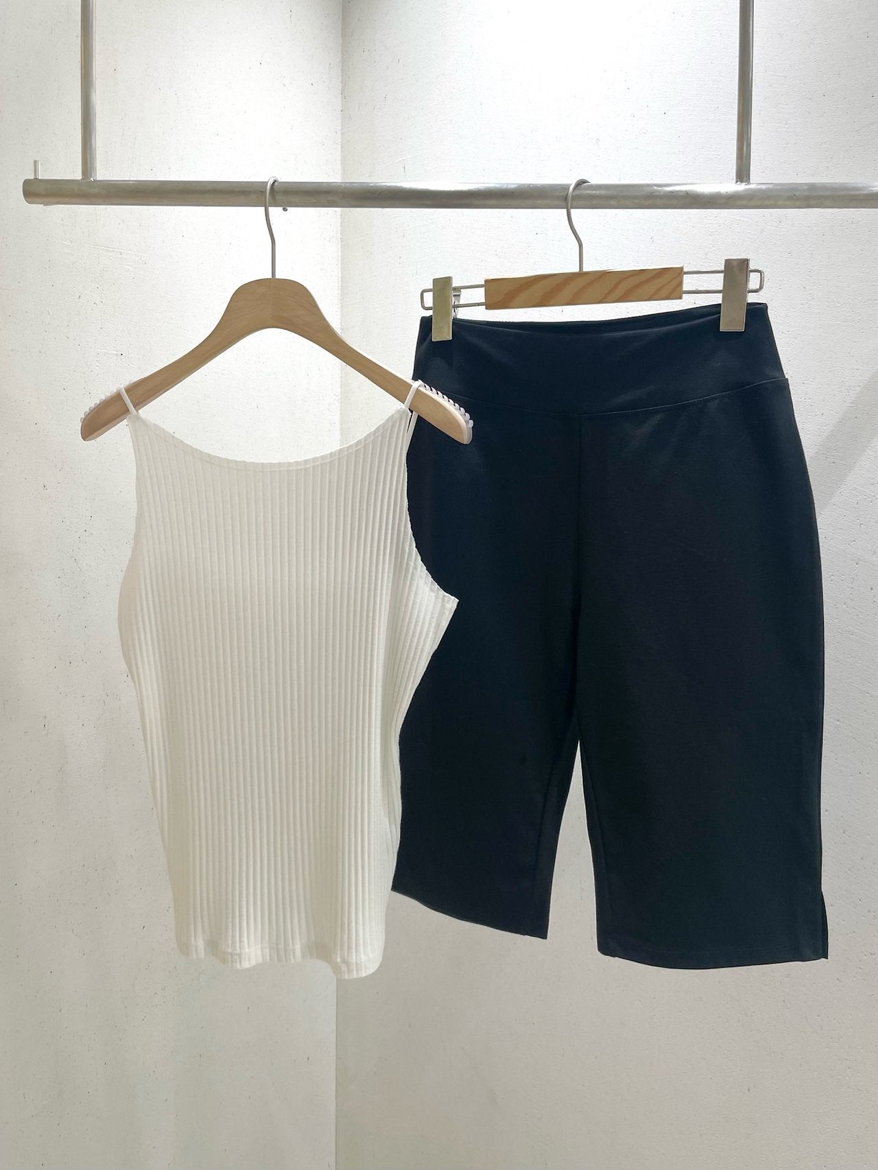 deondo easy capri crop pants