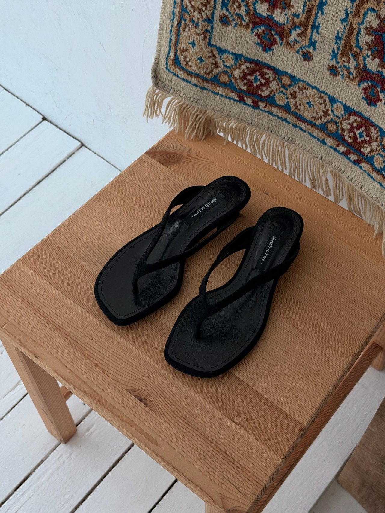 Rouge Flip-Flop Mule