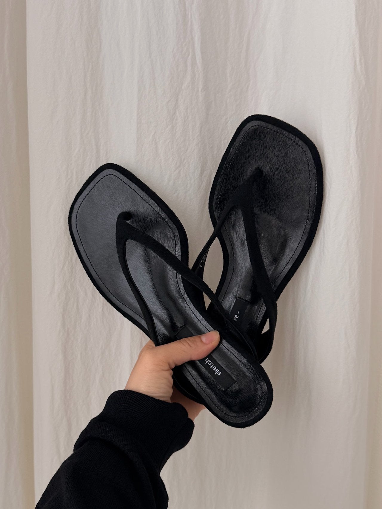 Rouge Flip-Flop Mule