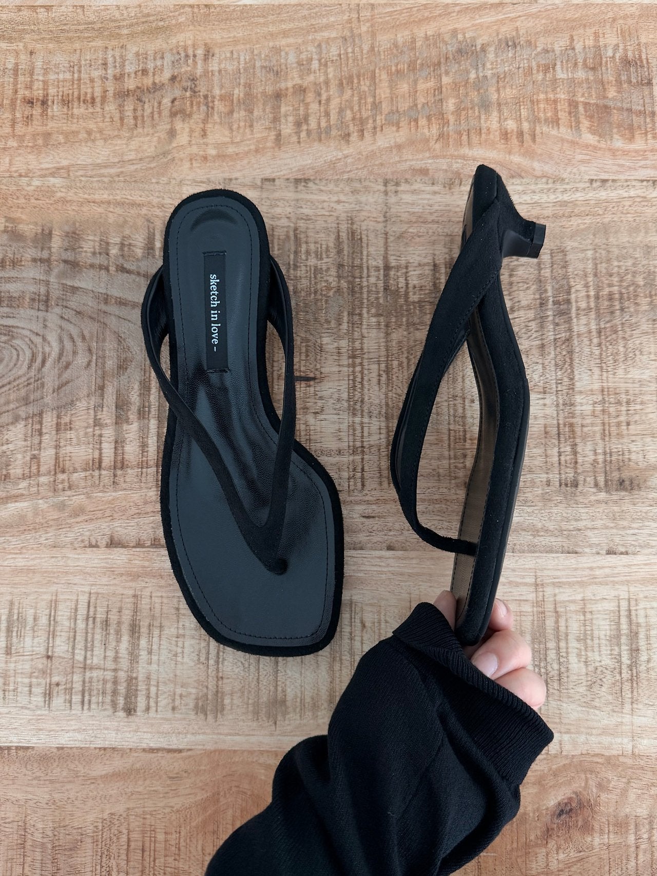 Rouge Flip-Flop Mule