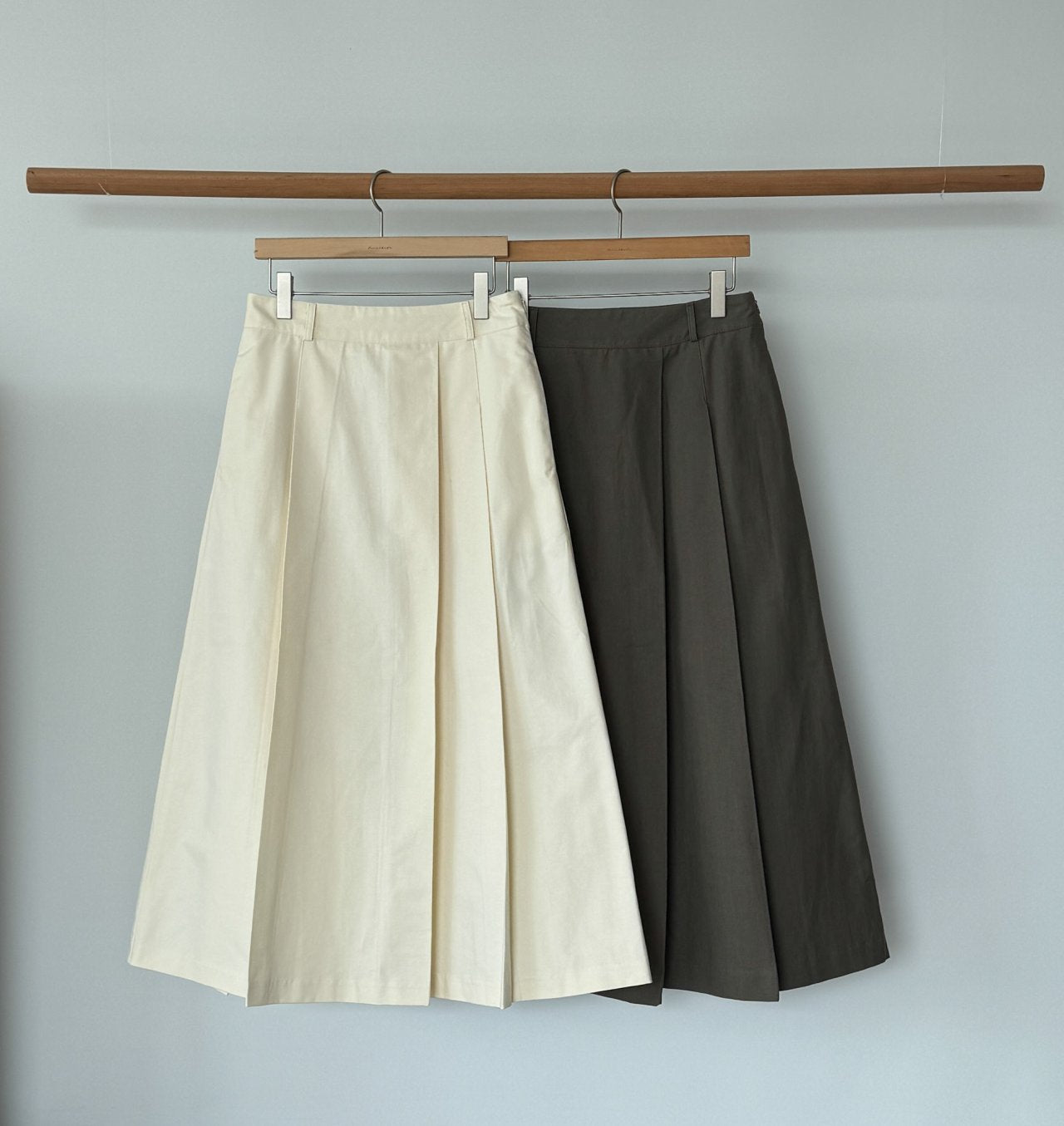 Mori unbalanced skirt-2col