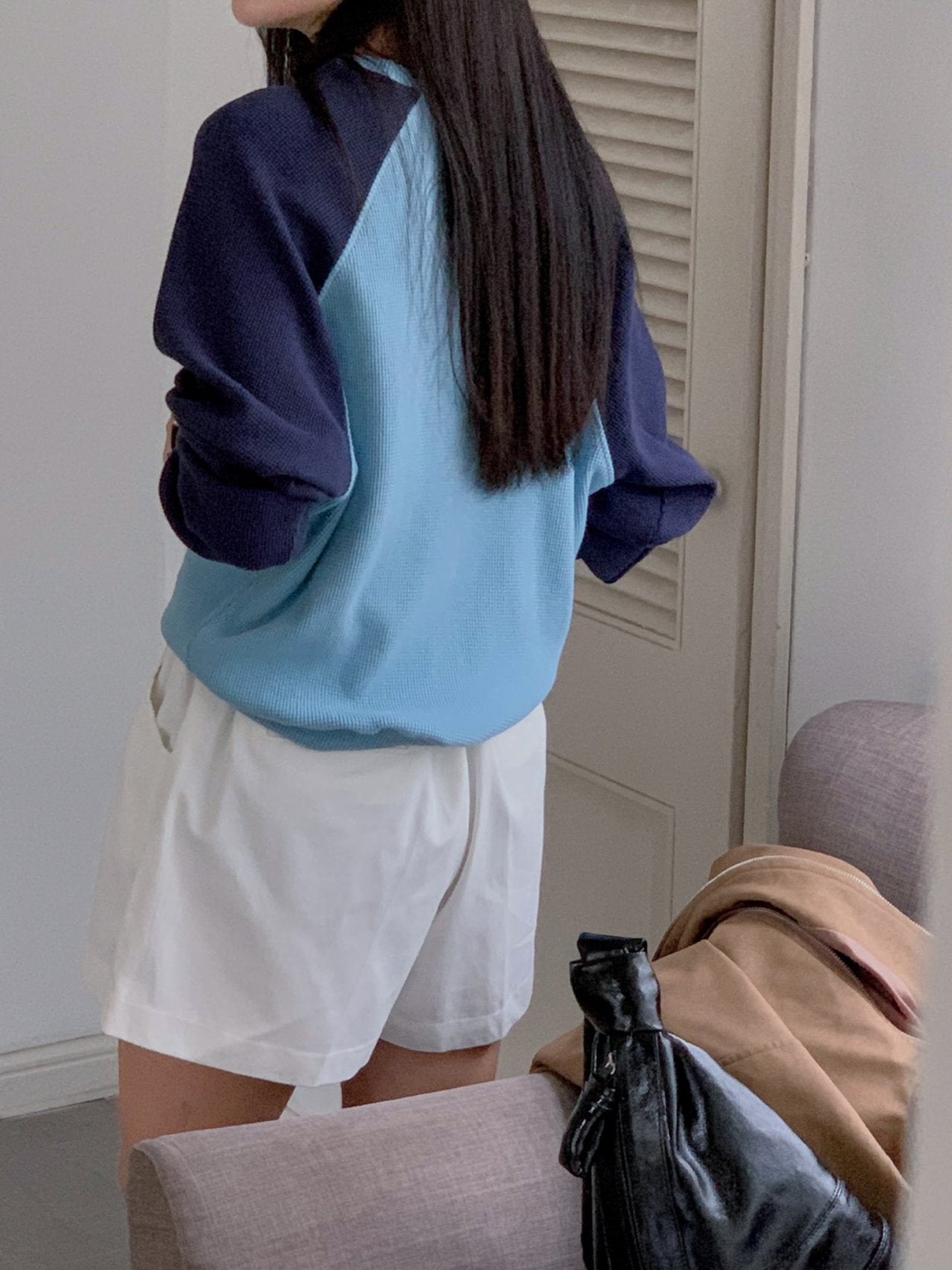 waffle-colored sweatshirt-2col