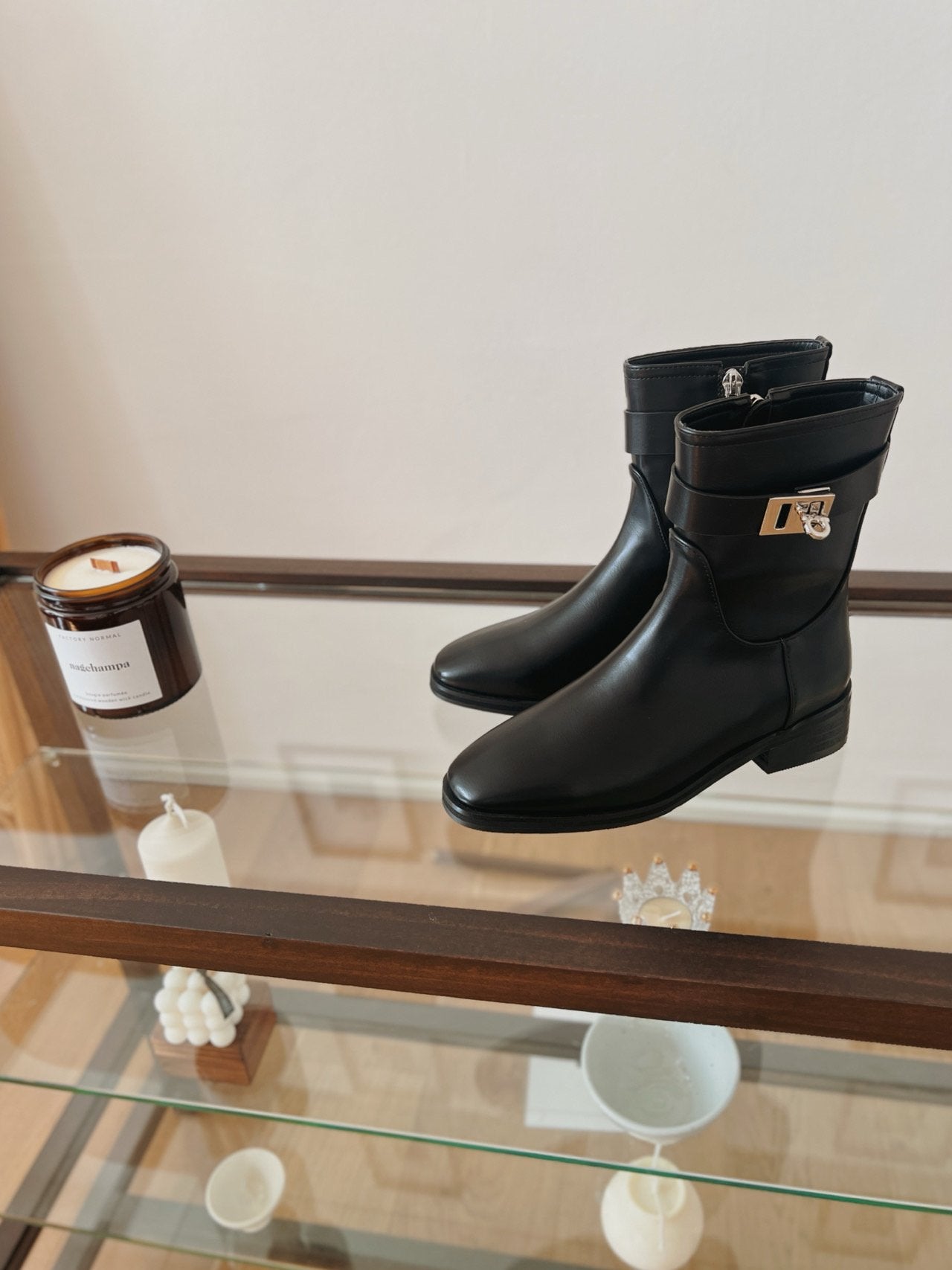 Rectangle Belt Ankle Boots