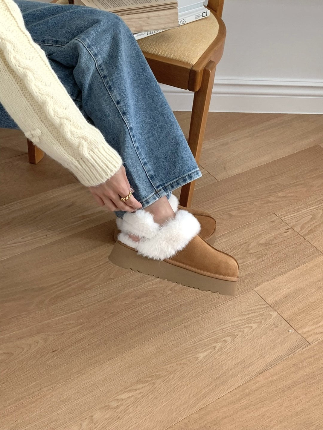 Fur slippers-2col