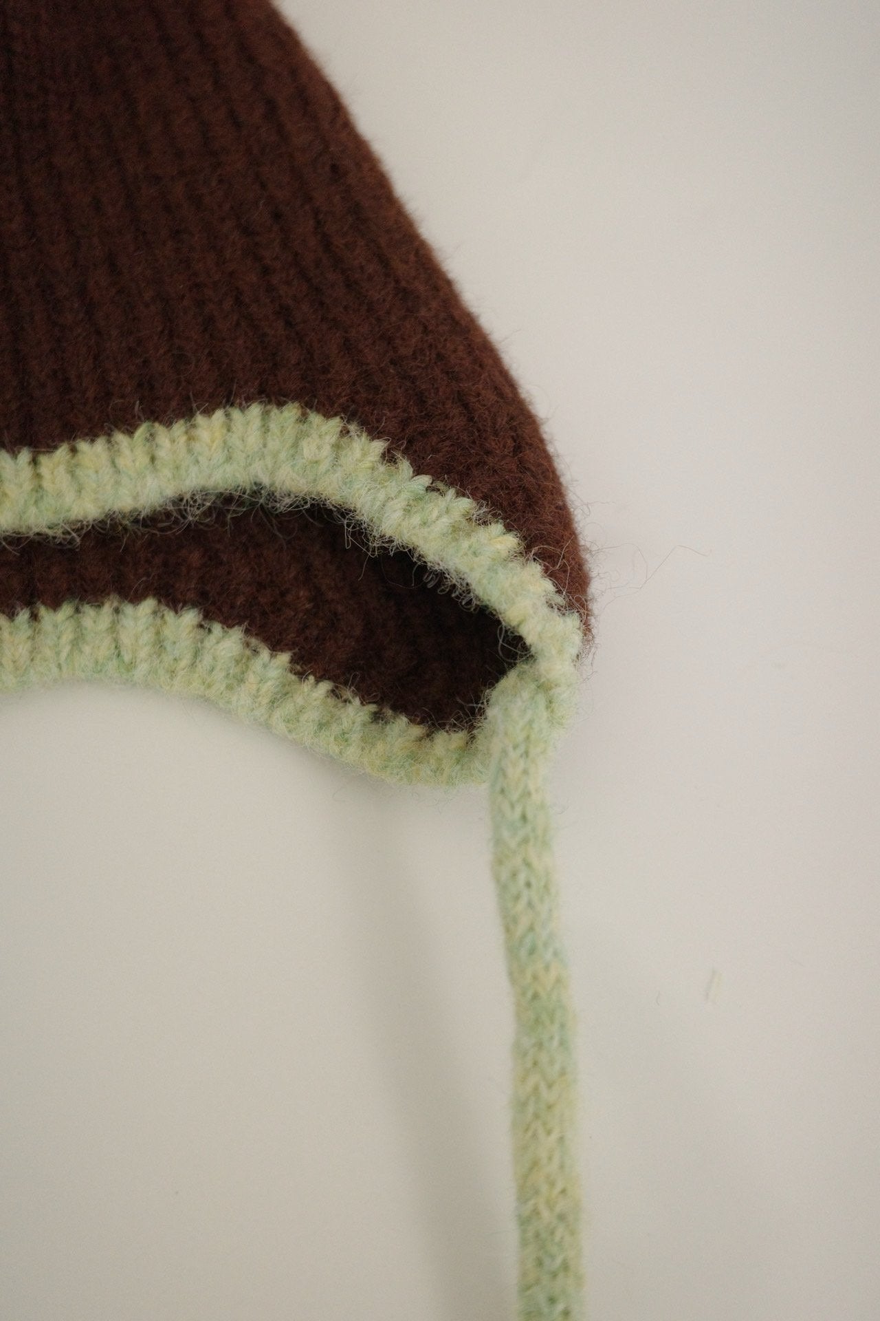 Maple colored hat-4col