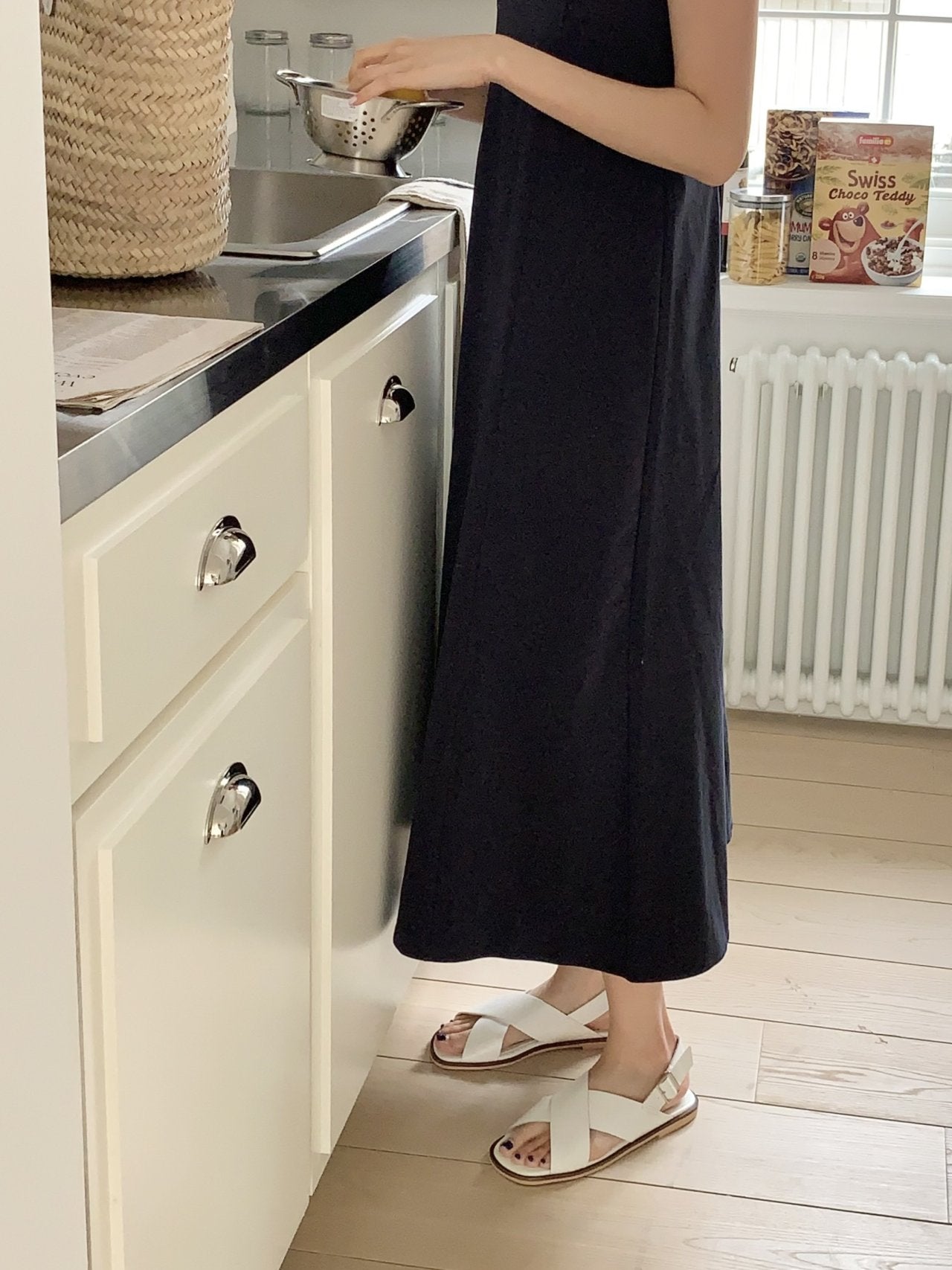 Cross flat sandals