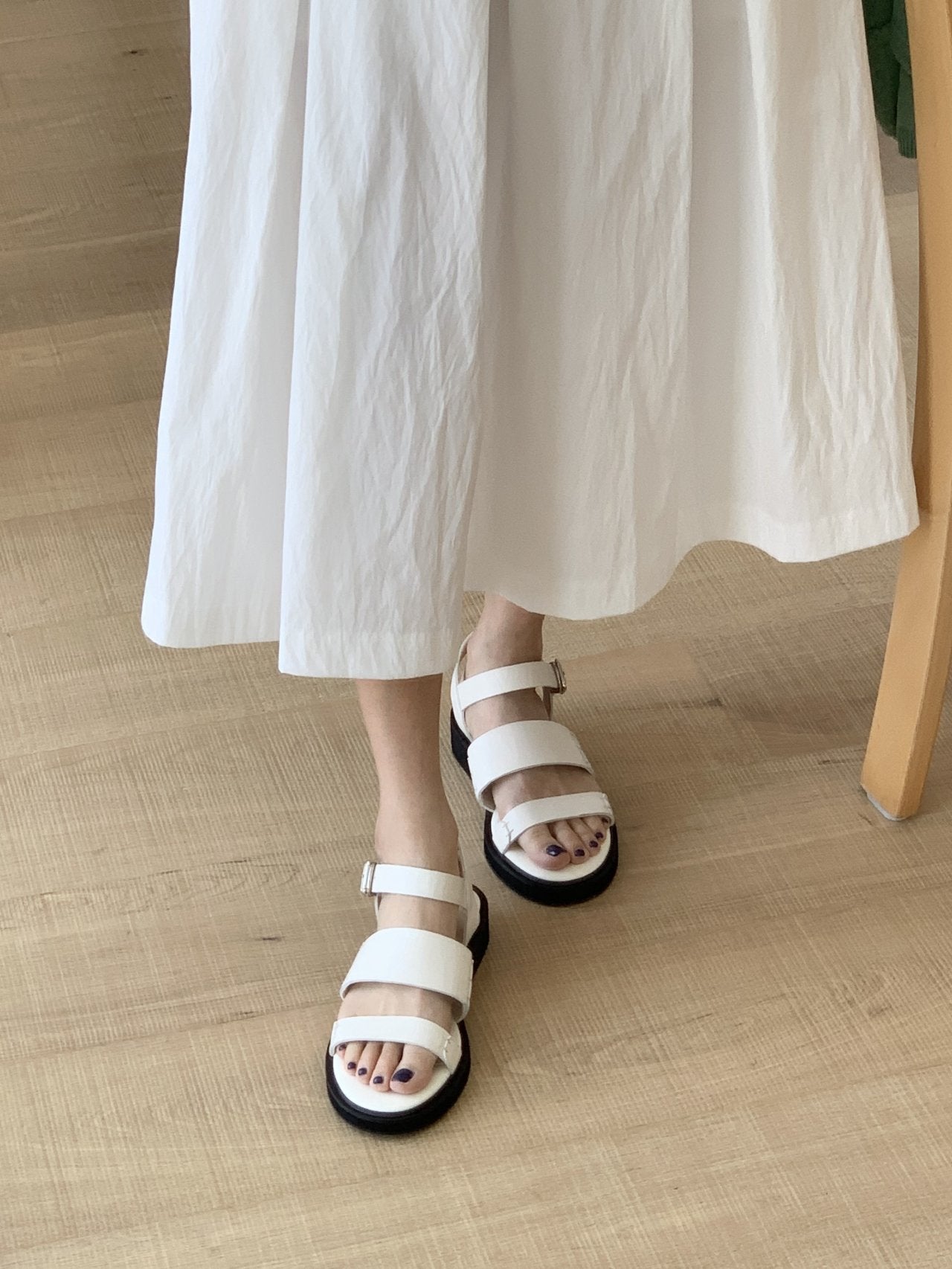 Soft Stitch Whole-Hoof Sandals