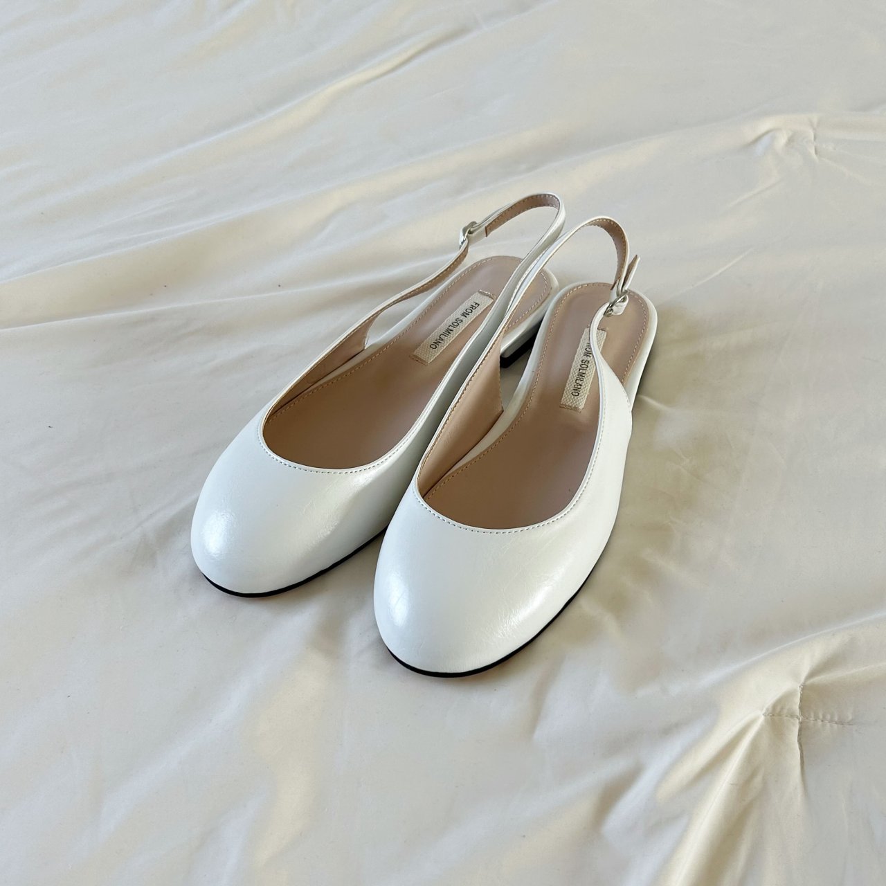 Round Mary Jane sandals
