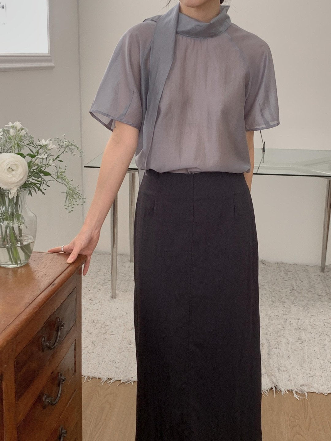 Nerse tie blouse-2col
