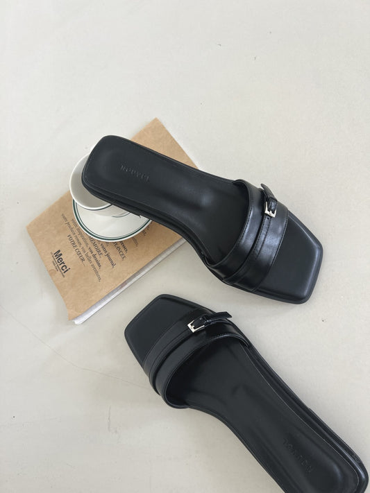 Strap Flat Mule-3col