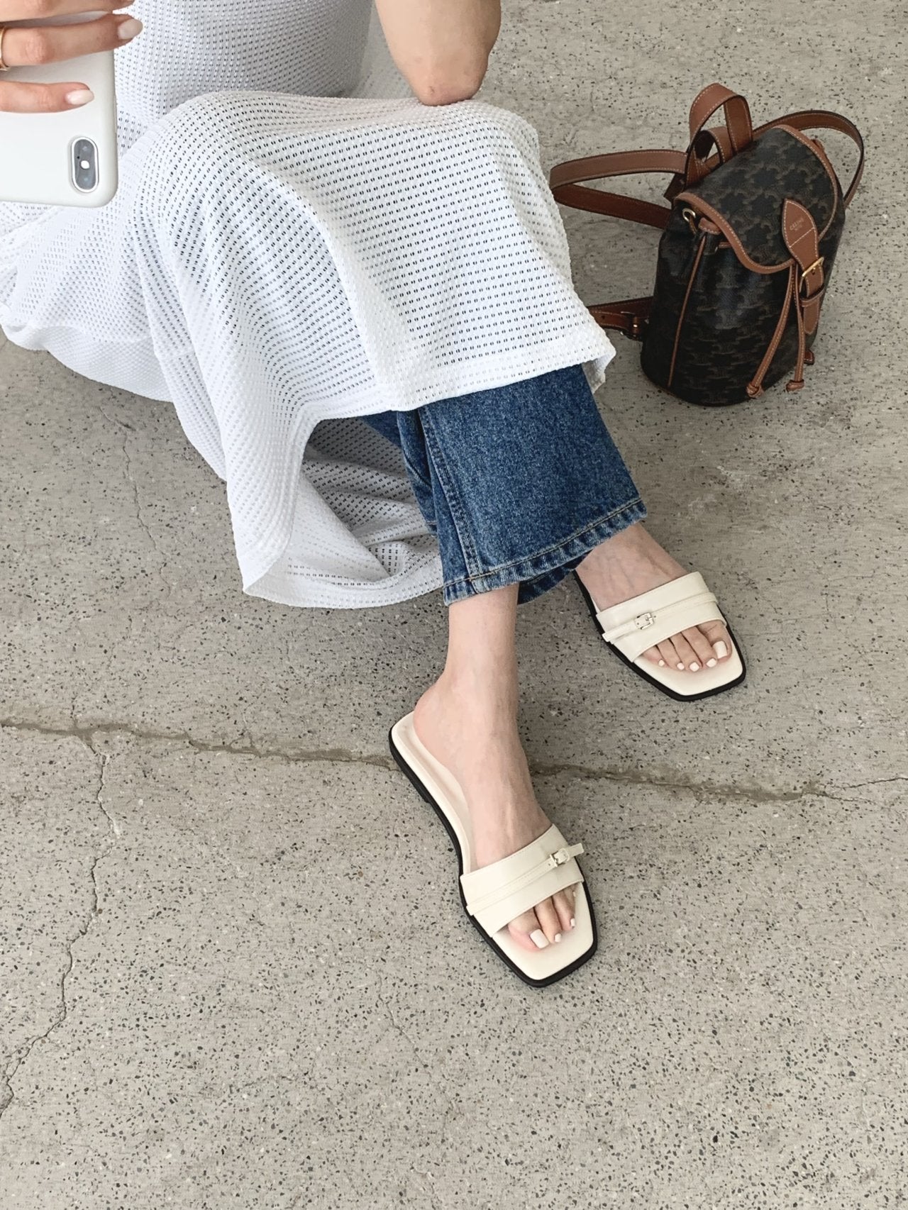 Strap Flat Mule-3col