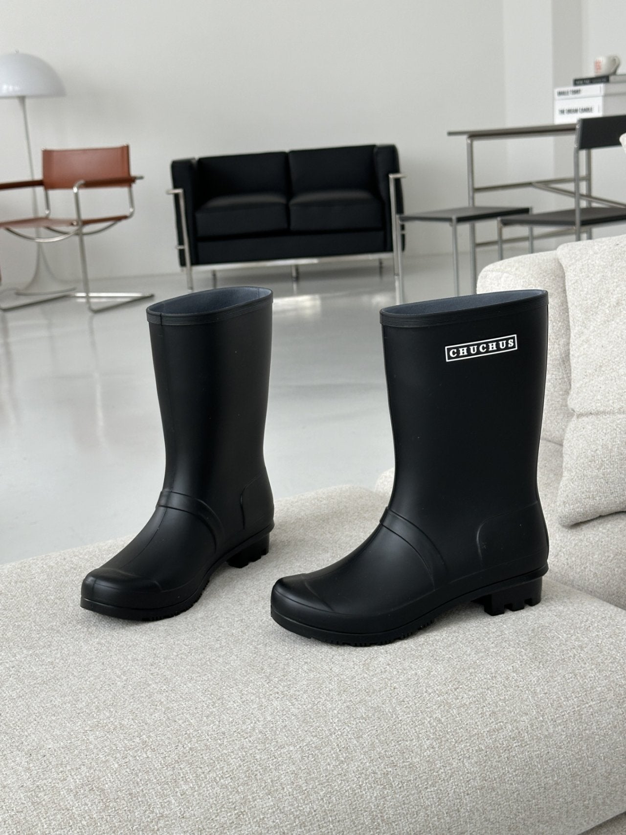 Chuchu Rain Middle Boots two