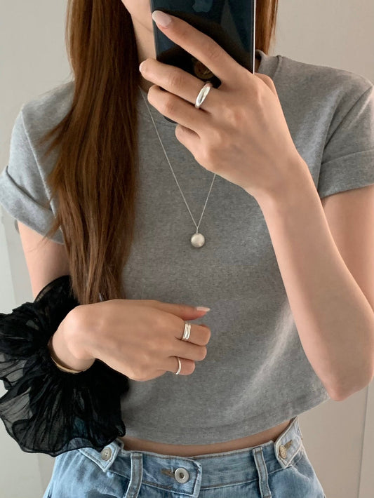 matte pearl necklace