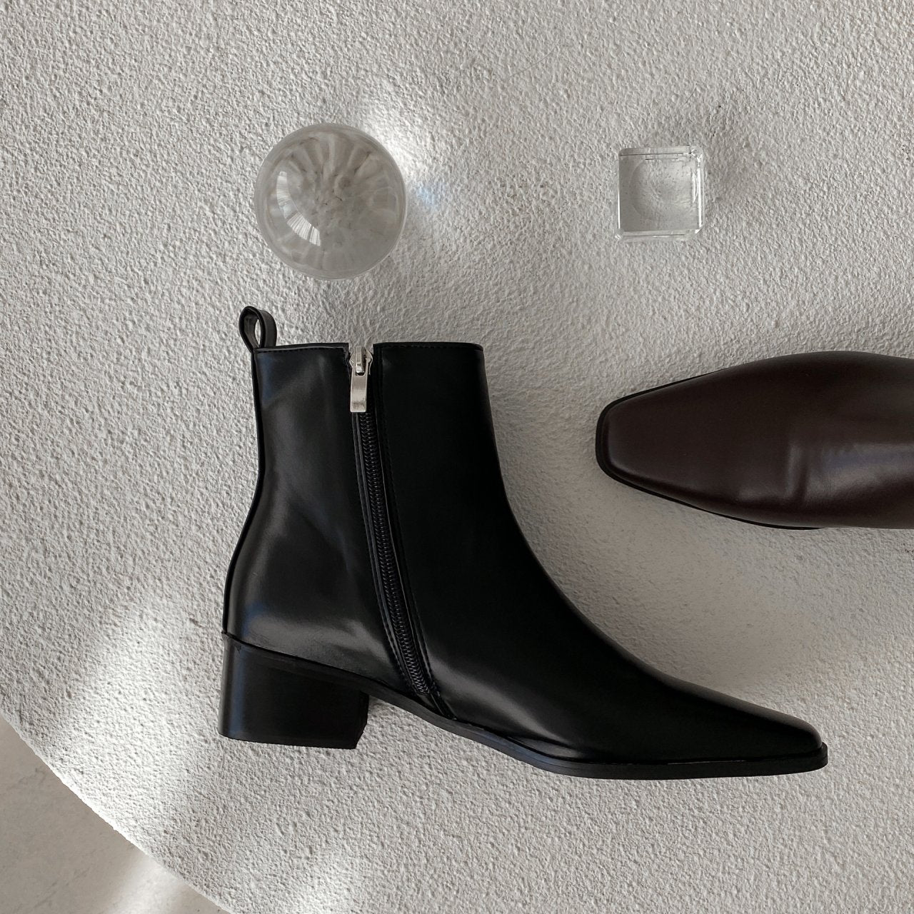 Simple Long Shape Ankle Boots