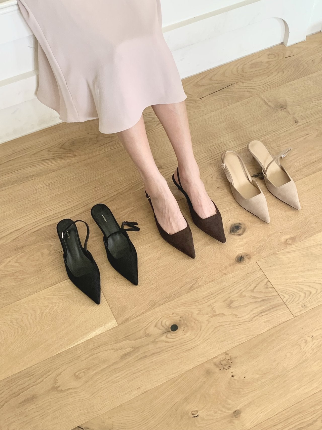 Suede 3 cm sling back