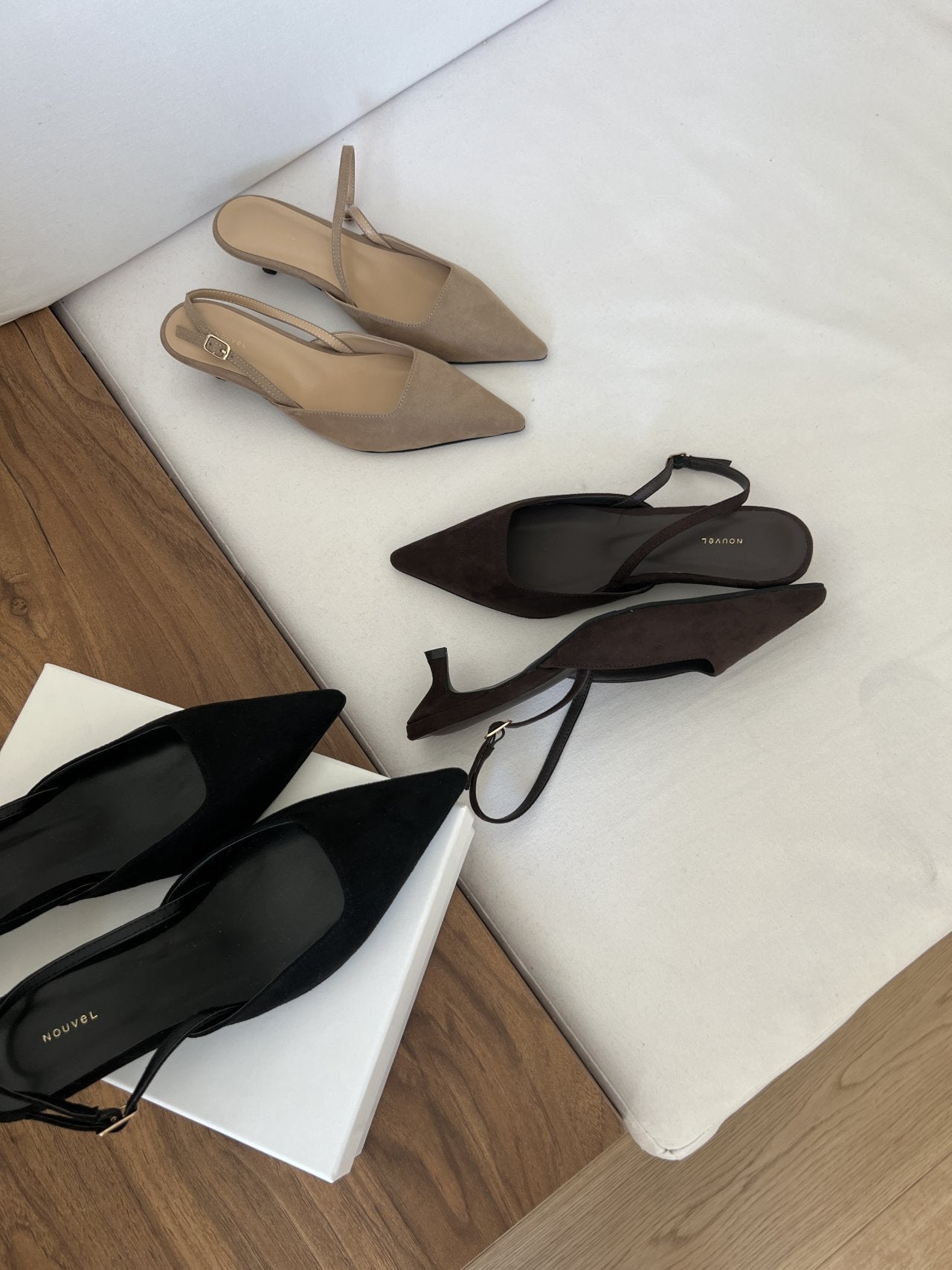 Suede 3 cm sling back